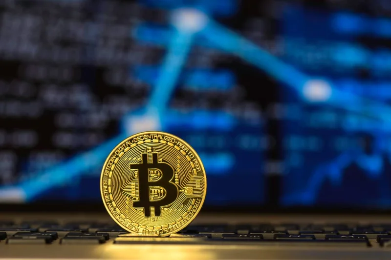 Crypto's Crossroads: Trump, Tech, and Taming the Wild West